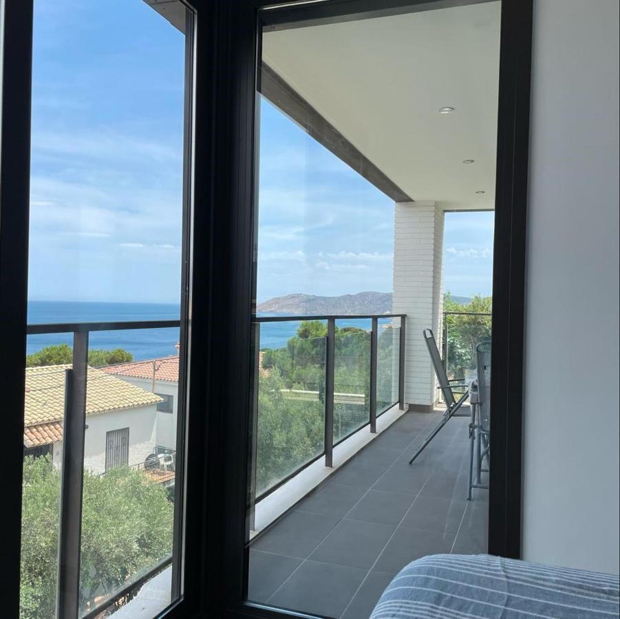 Apartment Sea View Llança Dış mekan fotoğraf